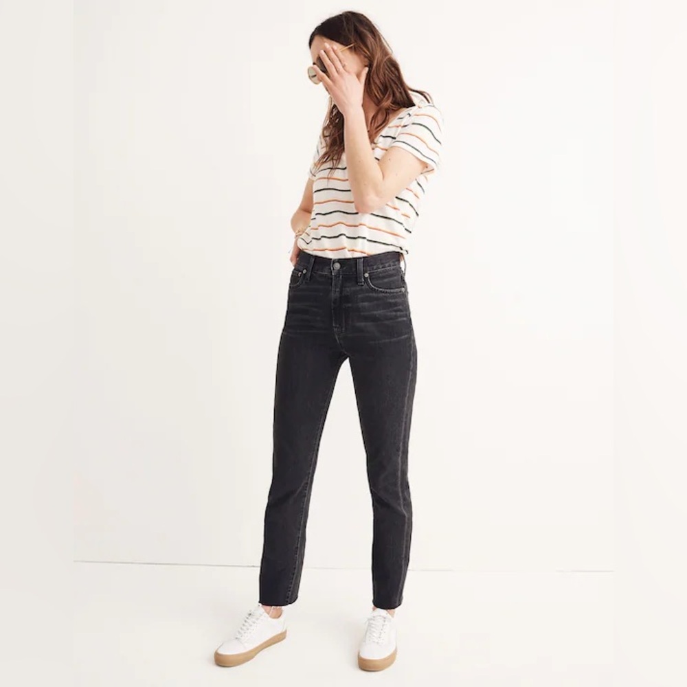Madewell The Perfect Summer Jean • Size 28 • Black Wash, Raw Hem — NWT